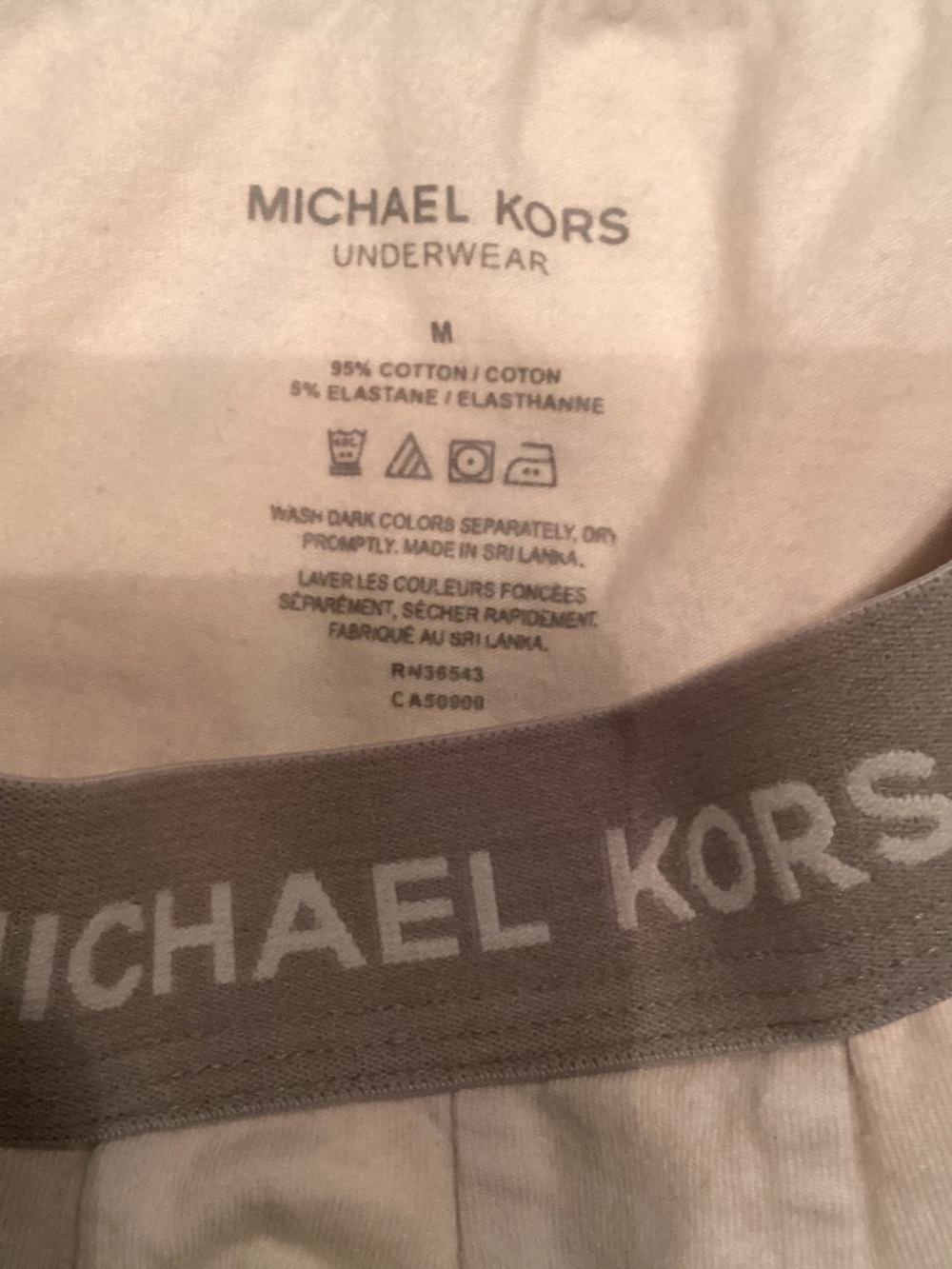 Michael Kors, medium white trunks - Picture 4 of 5